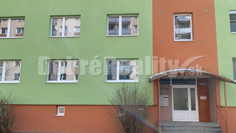 Predaj - Slnečný 4 izbový byt na skvelom mieste v Zakvášove