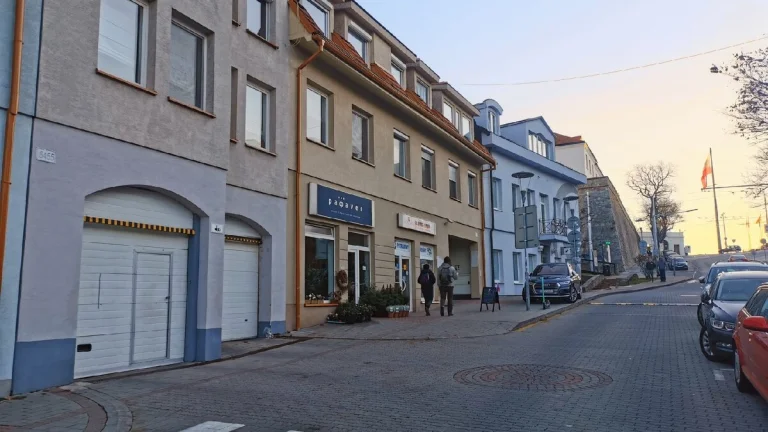 Prenájom garážového státia, Zámocká ulica