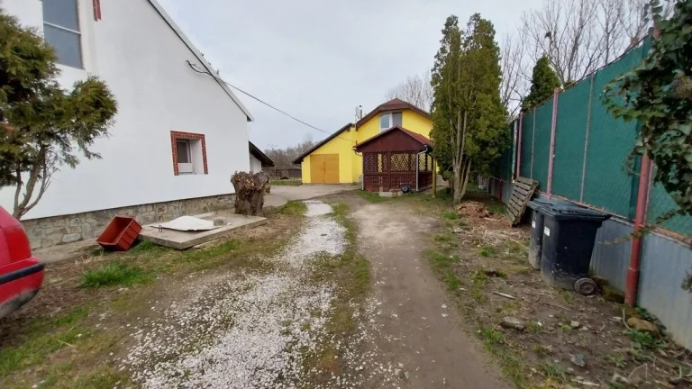 Chaty Kokšov-Bakša
