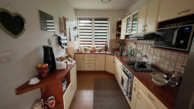 Predaj 4i RODINNÝ DOM s Terasou, poz. 890m2 v Sklabini