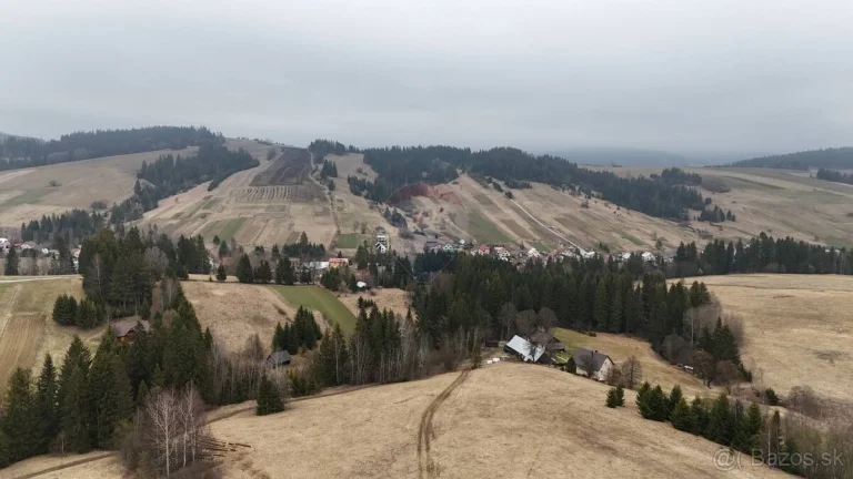 Na predaj pozemok na Orave, obec Zakamenné (1748 m2)