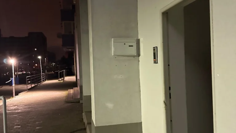 Nebytový priestor a garazove statia
