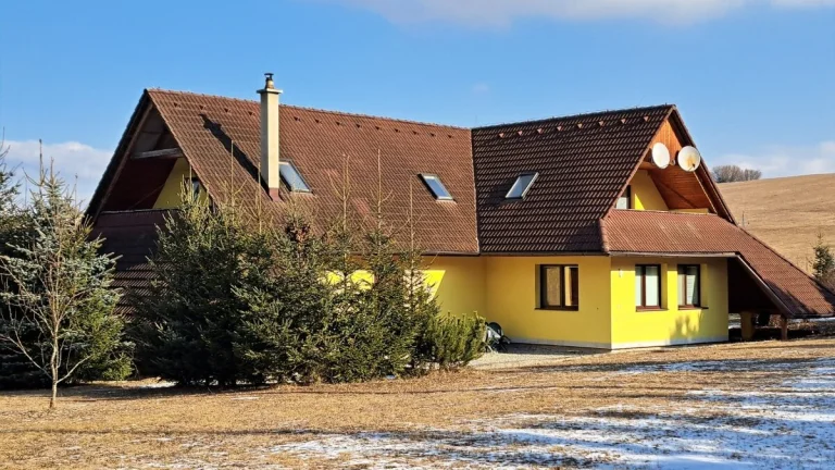 Ideálny rodinný dom pre rodinu s deťmi v obci Lazisko