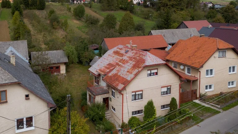 TOP CENA - Rodinný dom s ovocným sadom v Hruštíne