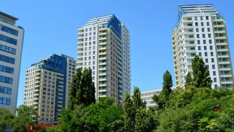 CITY PARK - Plynárenska / Jarabinkova ul. - GARÁŽOVÉ STÁTIE