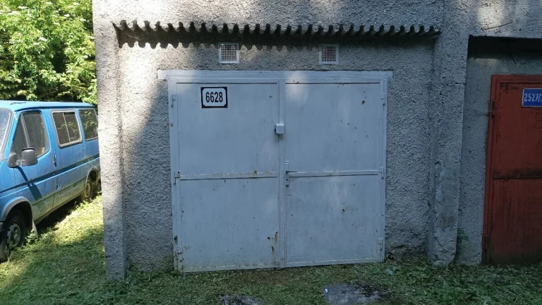 Garáž na predaj KE Čermeľ