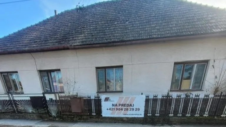PREDAJ 2 RODINNÝCH DOMOV S VEĽKÝM POZEMKOM 1401M2