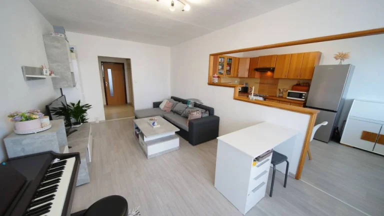 Na predaj 3-izbový pražský byt na Moldavskej ulici, Košice I