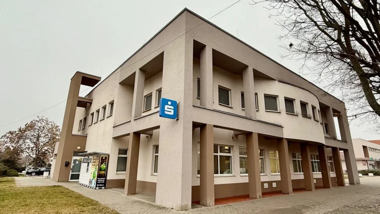 Predaj polyfunkčnej budovy na ulici Hlavná 19, Galanta.