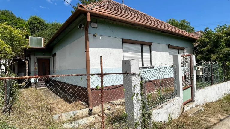 Na predaj 5-izb.dom s PEKNÝM VÝHĽADOM na SKOK od DUNAJA