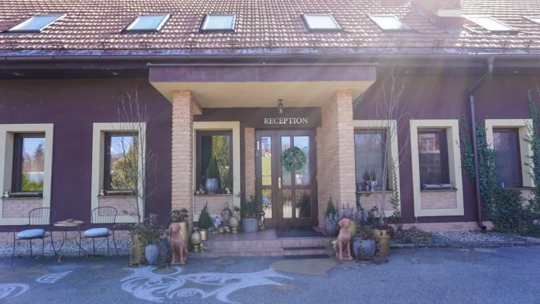Pozor Investori: Romantický PENZIÓN v Banskej Bystrici,