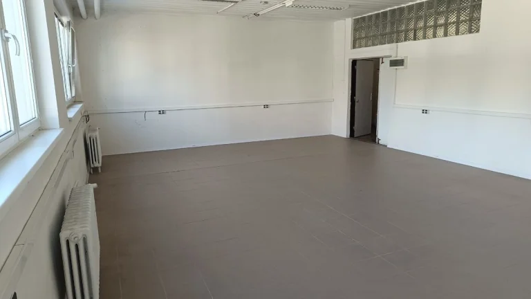 Na prenájom priestor 26 a 54 m2 Banská Bystrica