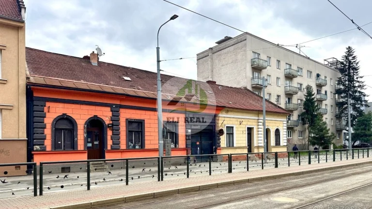 Polyfunkčná budova - Lukratívna investičná príležitosť v cen