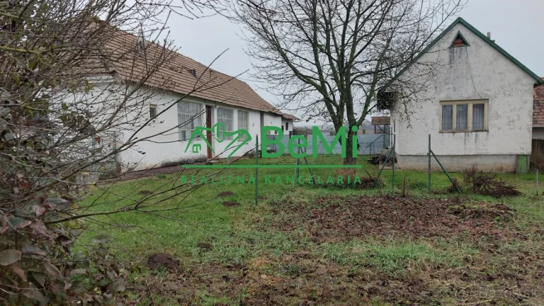 Predaj starší 2 izbový rodinný dom, plus 1 izbový rodinný do