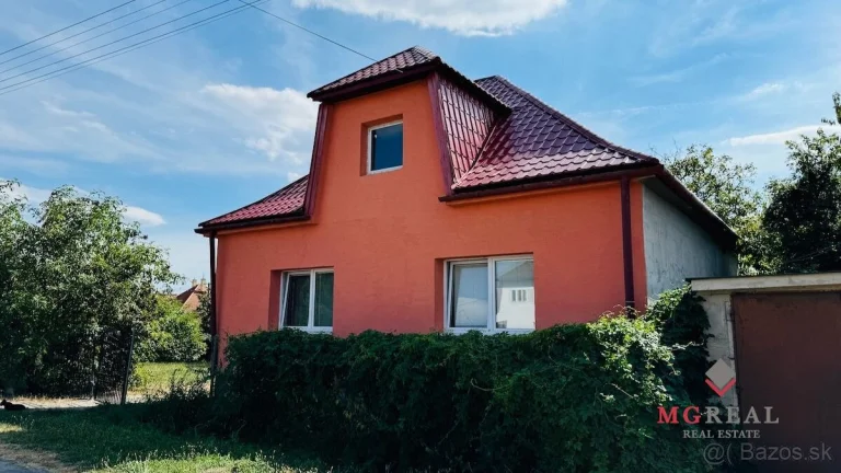 Na predaj 3 i rodinný dom v Chynoranoch