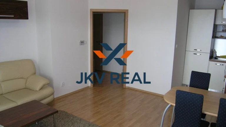 JKV Real ponúka na prenájom zariadený 2-izbový byt – Rusovsk