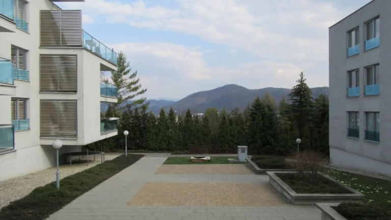 Prenájom 2i. byt 76m2 novostavba pri centre BB krásny výhľad
