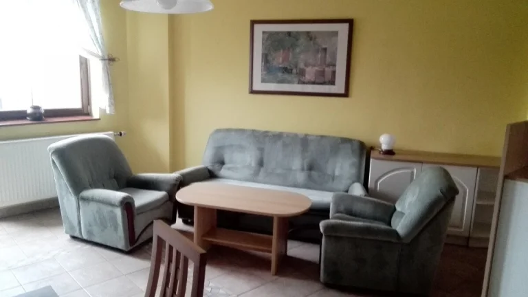 NA PRENÁJOM: Kompletne zariadený 2 izbový byt