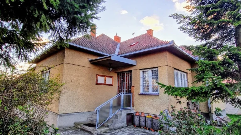Rodinný dom 166,67 m2, Zlaté Moravce - na predaj