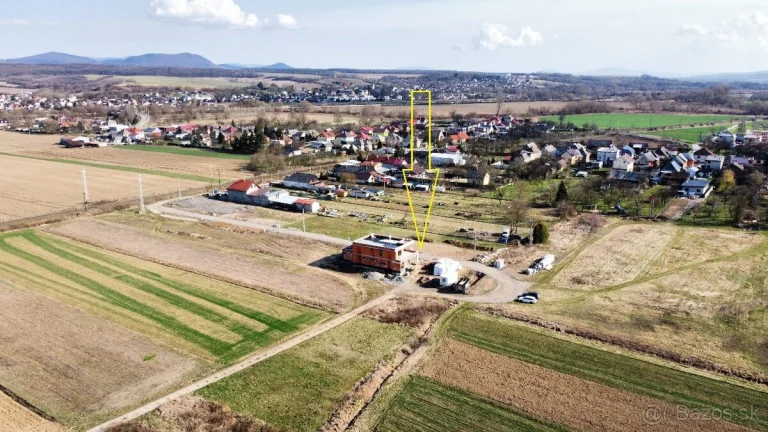 NA PREDAJ STAVEBNÝ POZEMOK 593m2 V KENDICIACH