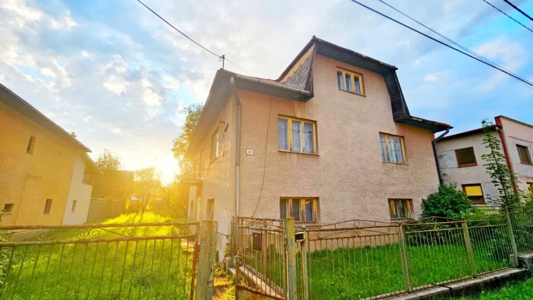 Rodinný dom - Mokrá Lúka
