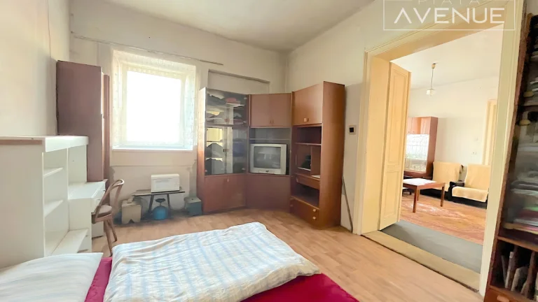 TEHLOVÝ RODINNÝ DOM 4+1 , ŽILINA(660m2)