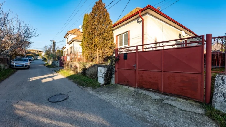 Na predaj 3 izbový rodinný dom – Obec Čachtice