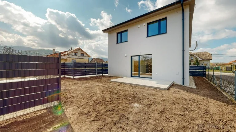 Predaj Novostavba Rodinný dom v Štandarde, Plavecký Mikuláš