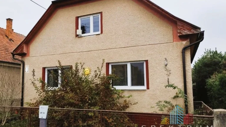 Na predaj zrekonštruovaný 3i RD Svinná , poz. 1727m2