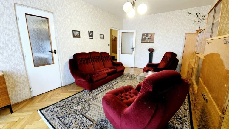 REZERVOVANÉ Na predaj trojizbový byt ulica Jenisejská, Koši