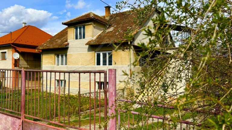 Dom na rekonštrukciu v obci Štítnik