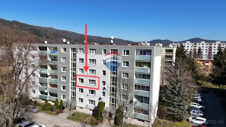 REZERVOVANE-Zrekonštruovaný / zariadený 2 izbový byt Púcho
