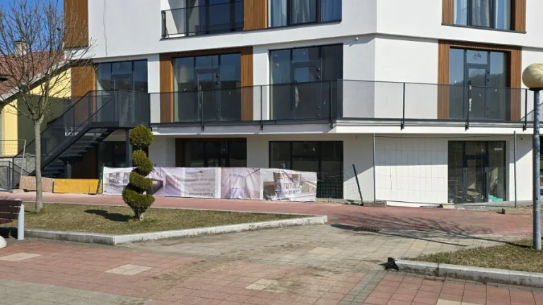 Obchodný priestor na prenájom v centre Svidníka – novostavba