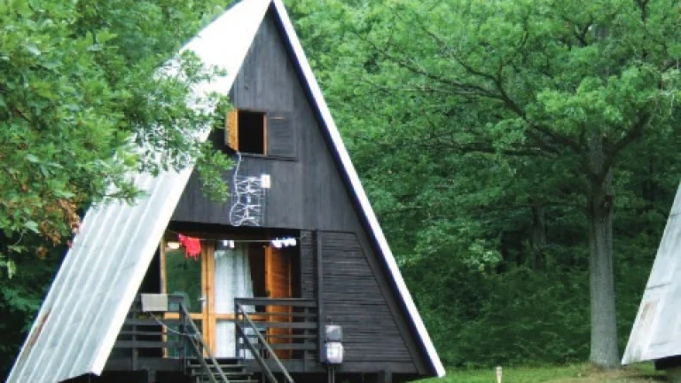 Rekreačný areál, Kováčová, 9659 m2, Cena: 390.000 Eur + DPH