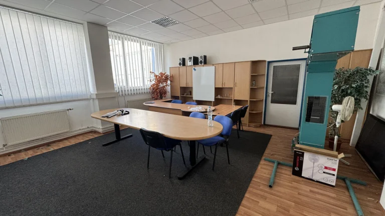 Prenájom skladového priestoru 331 m² v časti Bratislava Žabí