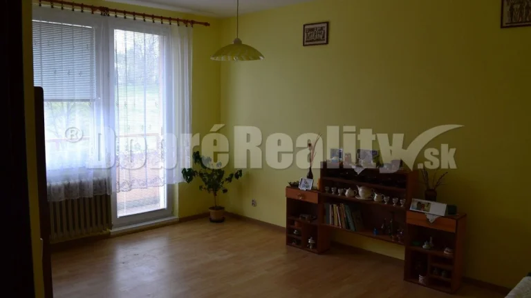 EXKLUZÍVNE Predaj 3 - izbového, veľkometrážneho bytu za sup