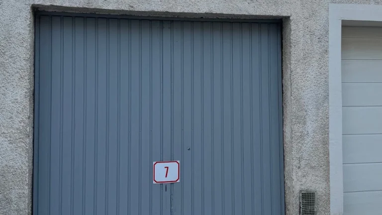 NA PREDAJ: RENOVOVANÁ GARÁŽ