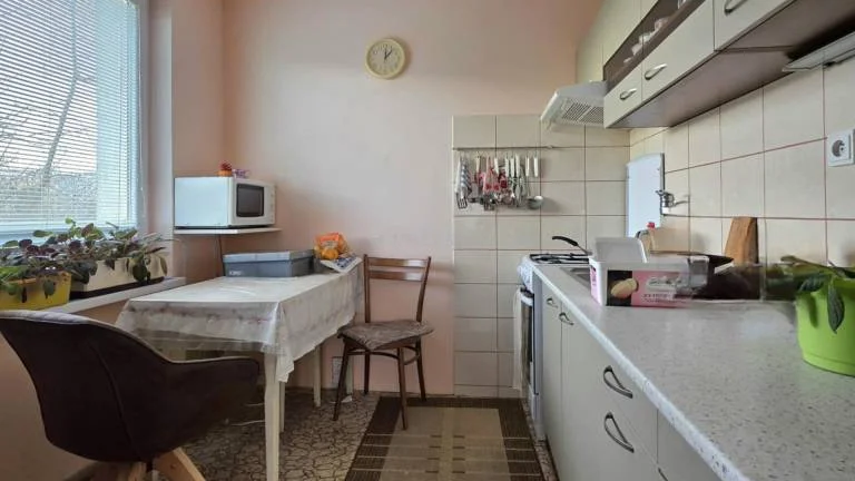 3i, OV, 54m2, Terasa, Považská ulica, pri novej nemocnici