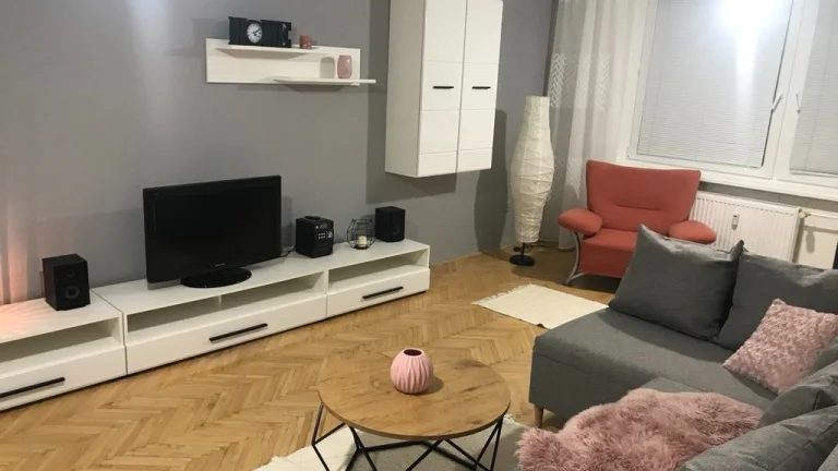 2 iz byt s výmerou 71m2 v dobrej lokalite - Púchov