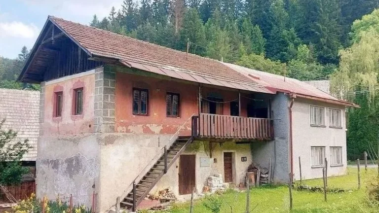 Turčianske Teplice-Čremošné - Rodinný dom, Chalupa na predaj