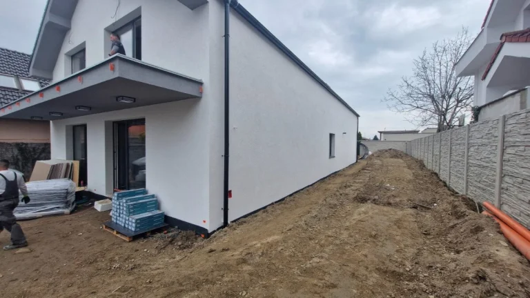 Luxusný 5 izb. byt s predzáhradkou, 2x park.miesto, BA II. P