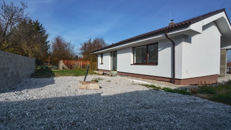 Predaj rodinných domov v centre Budmeríc