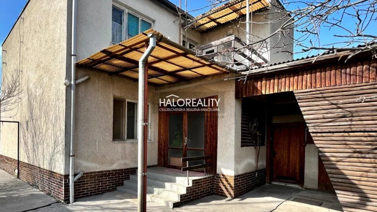 HALO reality - Predaj, rodinný dom Levice, priestranný 5 izb