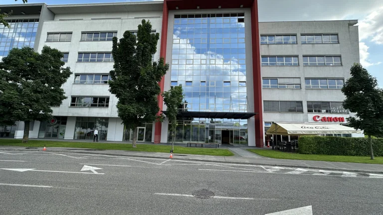 Prenájom kancelárskeho priestoru 225 m² na ulici Galvaniho v