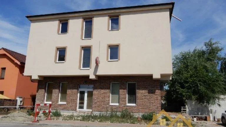 Predám polyfunkčnú budovu v Bratislave