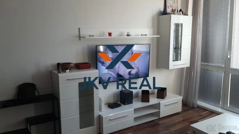 JKV REAL ponúka na prenájom zariadený 2-izbový byt na Závodn