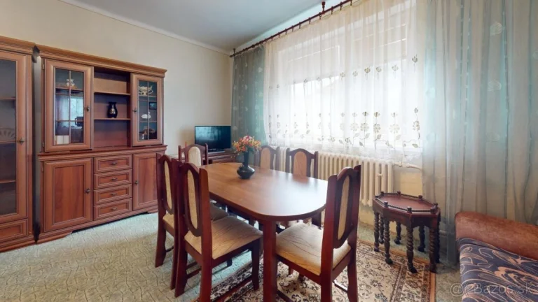 Rodinný dom s 5 izbami a príslušenstvom Horné Lefantovce