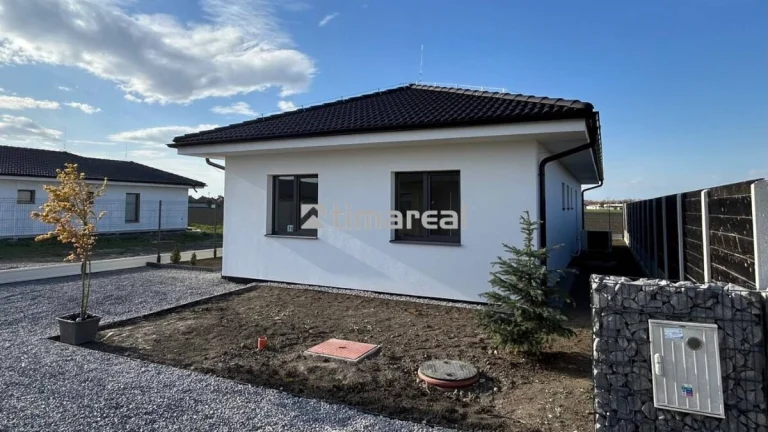 TIMA Real 4i bungalov, novostavba, pozemok 4 - 8á, Mostová