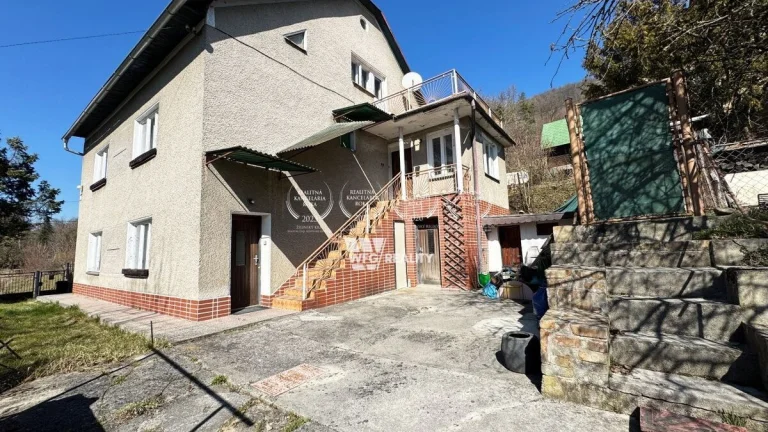 Rodinný dom v Žiline (časť Budatín) s veľkorysým pozemkom -