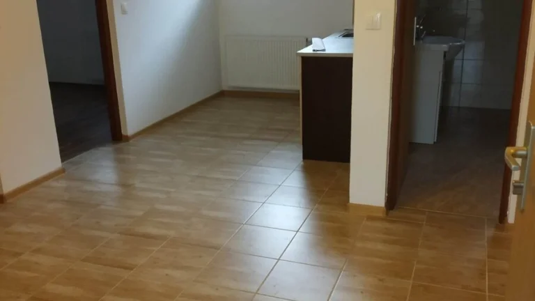 Na prenájom byt v Kolárove / Kiadó lakás Gútán
